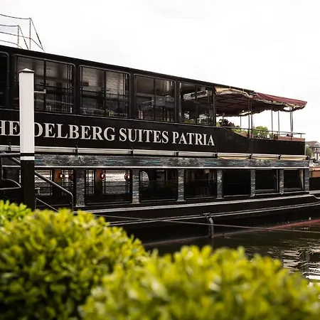 House Of Huetter- Boutique