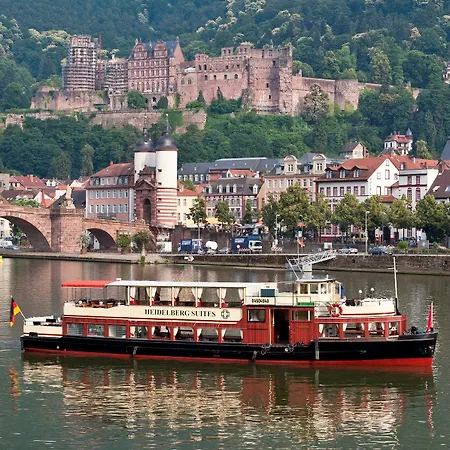 House Of Huetter- Boutique