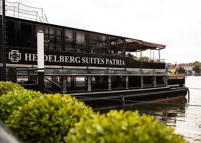 House Of Huetter- Boutique